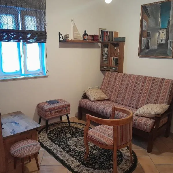 Studio Porta Maggiore, hotel in Koper