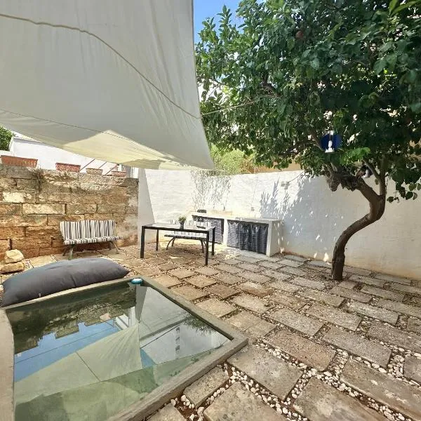 Lu Parmientu, hotel a Parabita