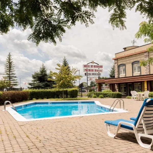 Hôtel St-Bernard, hôtel à St-Bernard de Lacolle