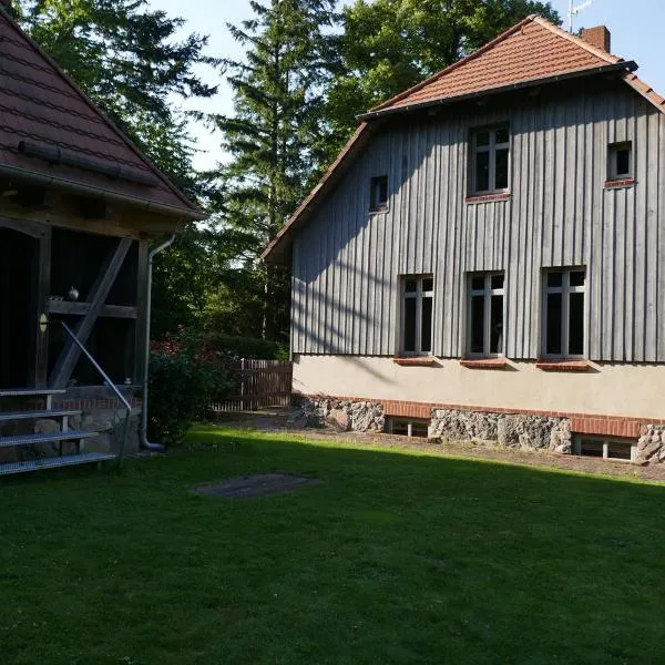 Zum alten Forsthaus, hotel in Neu Poorstorf