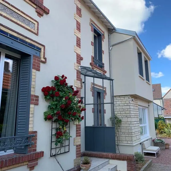 Le Carré Courtois, hotel in Luisant