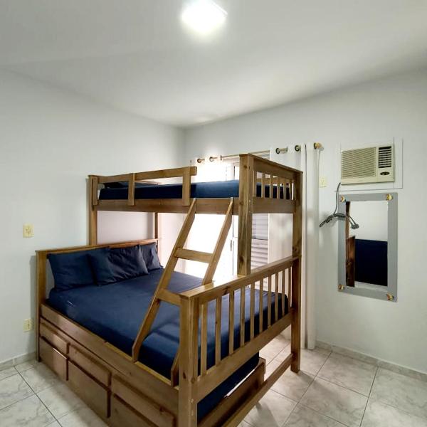 Apartamento com piscina, 300m da praia - Foto 2