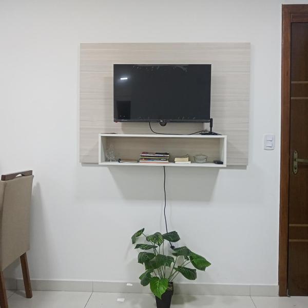Apartamento completo 3 quartos Suíte Sala Cozinha Lavanderia e perto de tudo - Foto 5