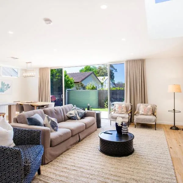 Camellia - Pet Friendly - 3 Min Walk to Centre of Berry, hotel v destinaci Berry