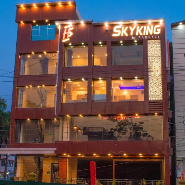 Hotel Skyking, hotel in Dehradun