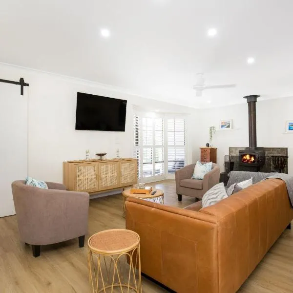 Seagrass Pet Friendly 10 Mins Walk to Beach, hotel v destinaci Vincentia