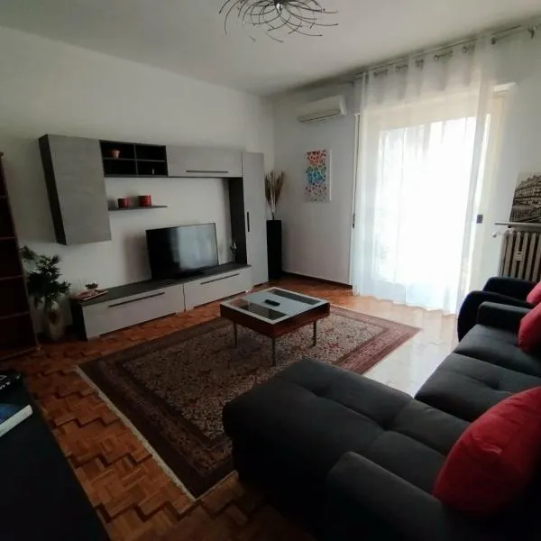 Casa Delle Gemme, hotel a Valenza