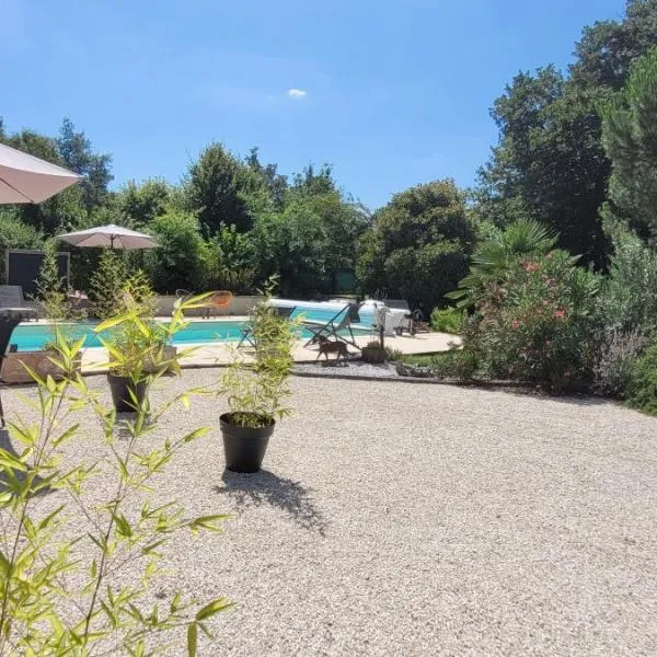 les Versannes, hotel v destinaci Lamonzie-Montastruc