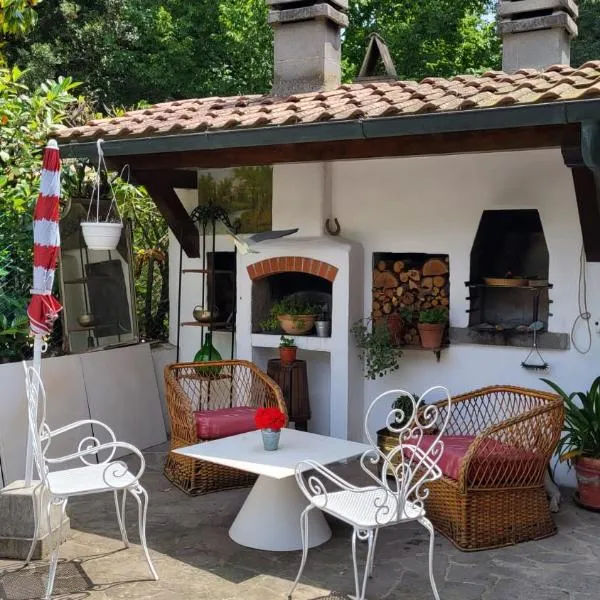 La casa delle rose, hotel v destinaci Sassetta