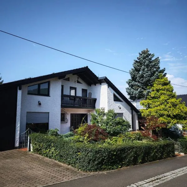 Villa Levilia, готель у місті Strullendorf