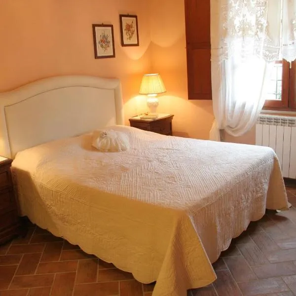 vicino a San Gimignano, relax tra piscina e natura, fast internet STARLINK, hotel v destinaci Gambassi Terme