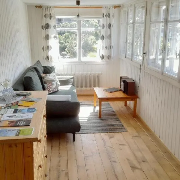 Ferienhaus Bär, hotel v destinaci Bizau