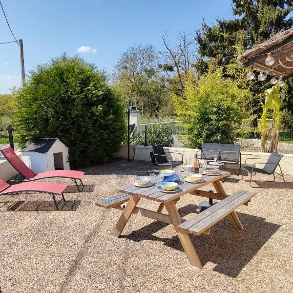 L'Autre Maison, hotel u gradu Lucet