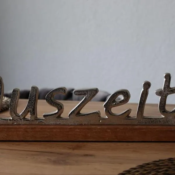 Ferienwohnung Weingut Lahmer August, hotel v destinaci Kretzschau