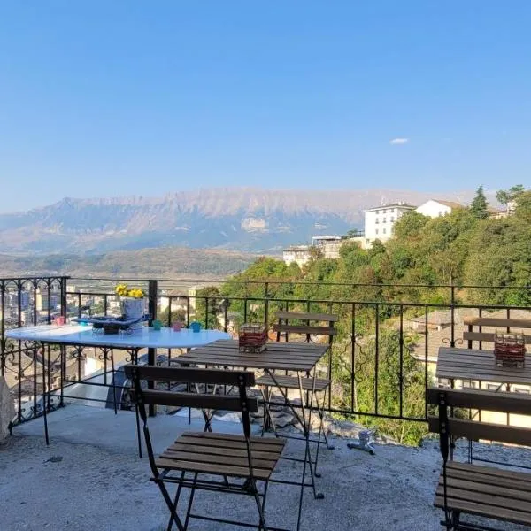 Guest House Emily, hotel in Gjirokastër