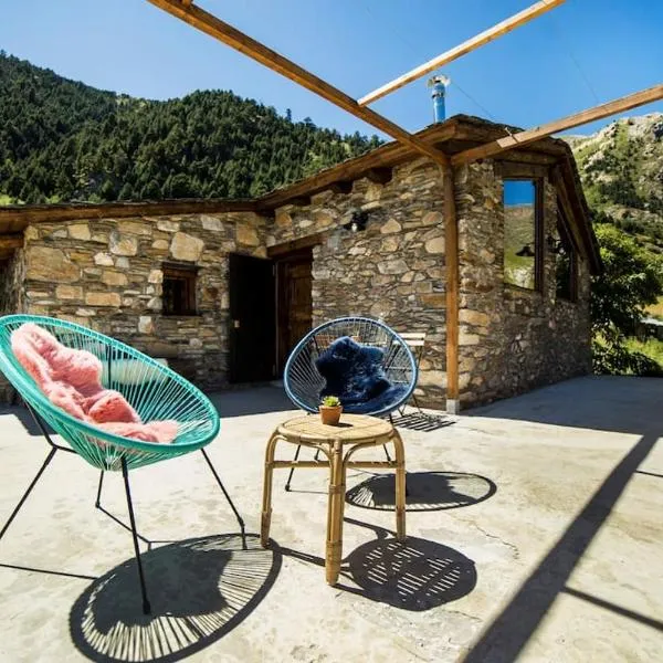 Racó de Montaup, casa rústica en plena naturaleza - HUT 8141, Hotel in Canillo
