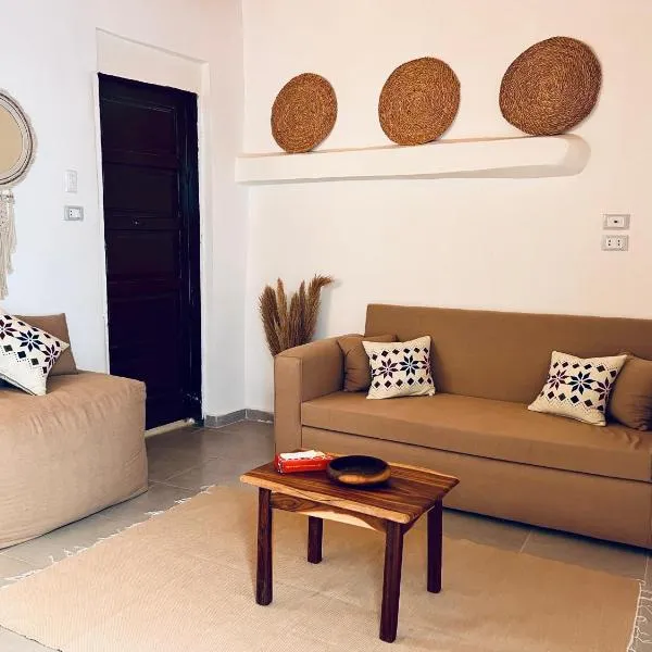 Oro Guesthouse, hotel in Dahab