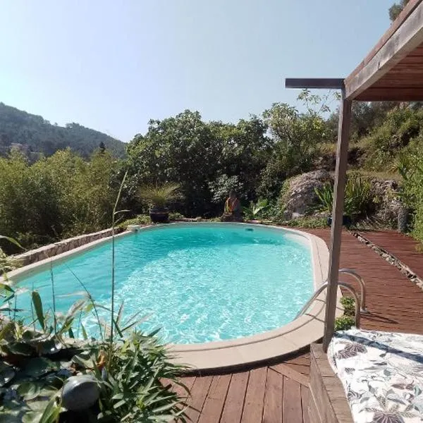 Un coin d'Asie en Provence, hótel í Belgentier