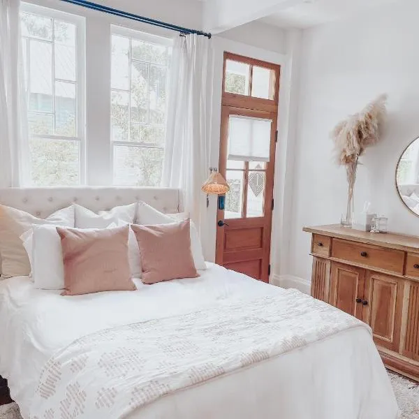 Guesthouse on Girod, hotel en Mandeville