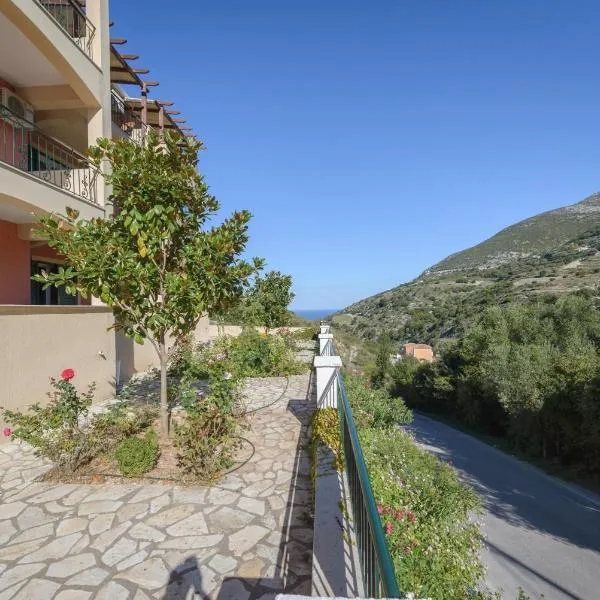 Myrtos Cottages Kefalonia、Divarataのホテル
