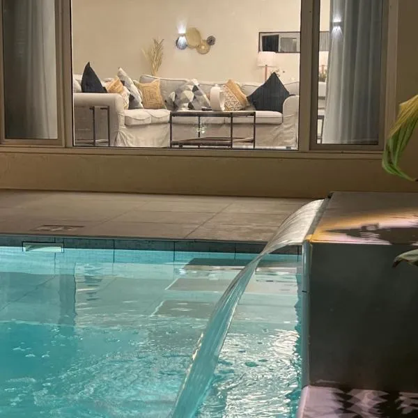 Cove Chalet 1شاليه كوڤ: El Hasa şehrinde bir otel