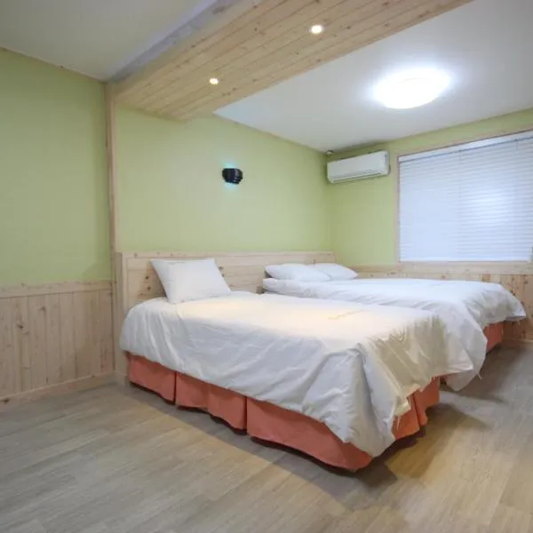 Haenam World Pension, hotel v destinaci Haenam