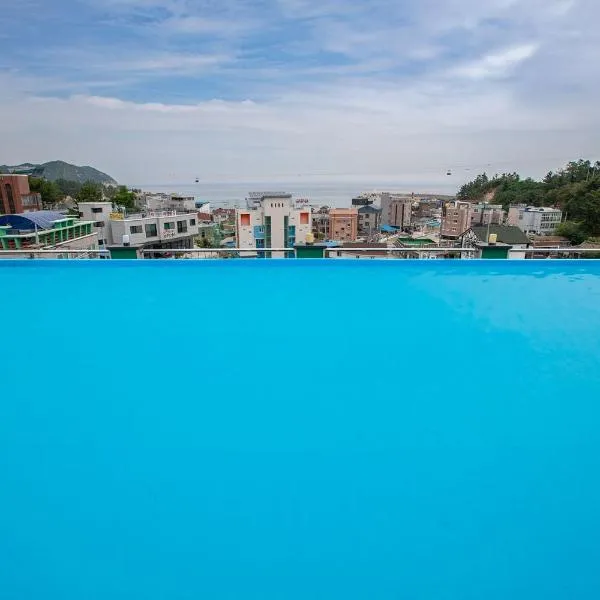 Pension Ora, hotel v destinaci Samčchok