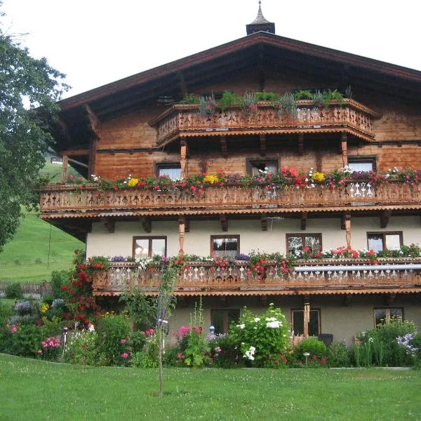 Oberbründlingchalet – hotel w mieście Taxenbach