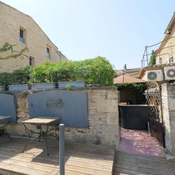 Chambres du Vieux Bistrot, hotel v destinaci Cabrières-dʼAvignon
