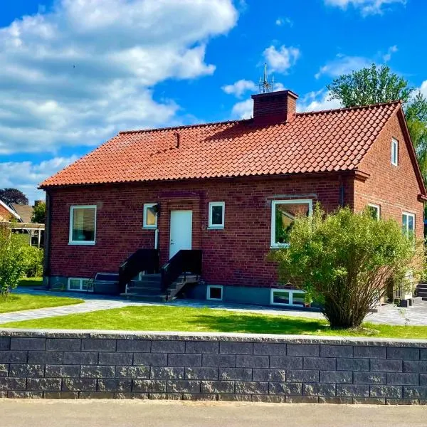 Hus nära naturen och sjö, hotel v destinaci Vittsjö
