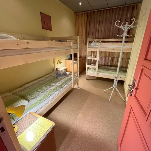 Brīvdienas, hotel v destinaci Aluksne
