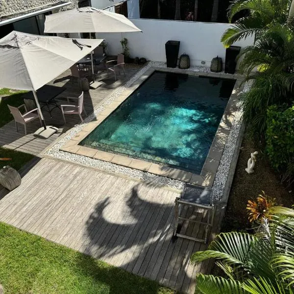 Residence Bel été, hotel v destinaci Trou aux Biches