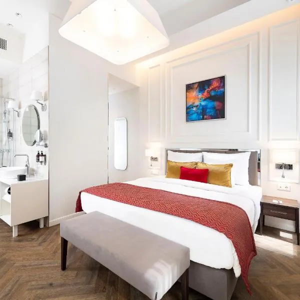 Three Corners Avenue Hotel, hotel em Budapeste