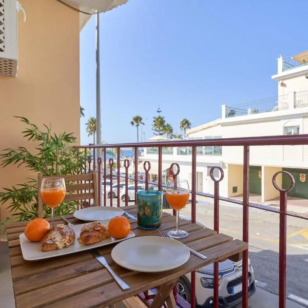 apartment with seaview in Burriana, hotel in Nerja