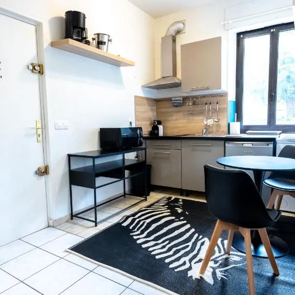 Joli Studio Joinville bord de marne 15m de Paris – hotel w mieście Joinville-le-Pont