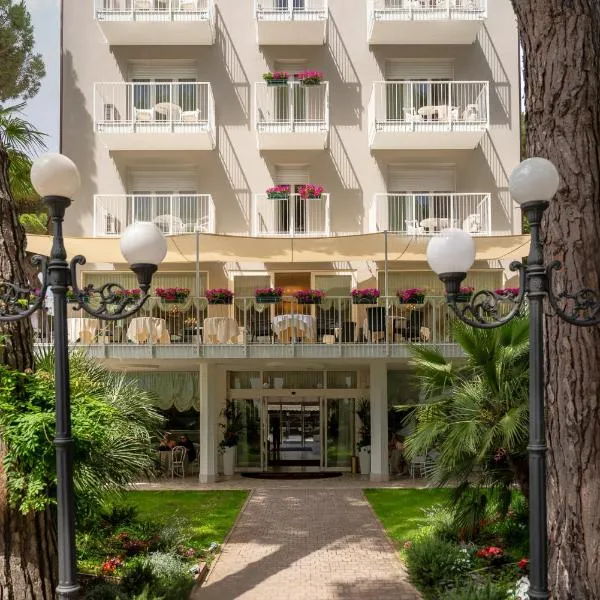 Hotel Plaza, hotel in Milano Marittima