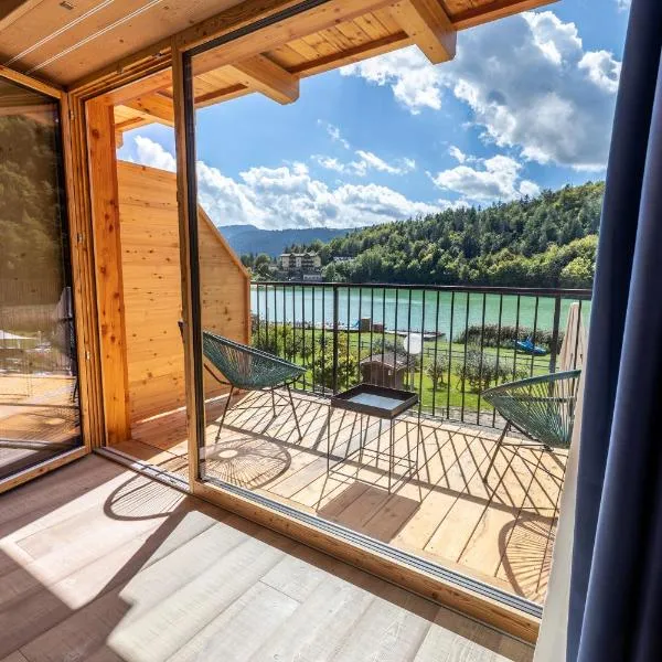 Bazzario Loft – hotel w mieście Lavarone