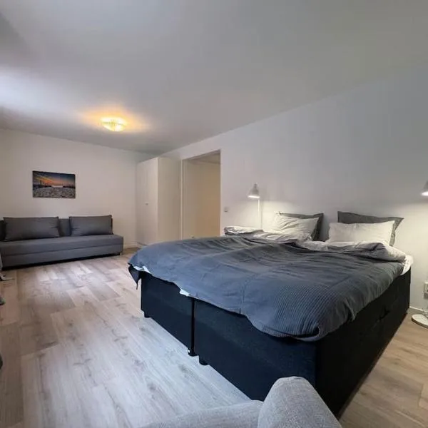 Lägenhet mitt i centrum - My Hostel, hotel v destinaci Lidköping
