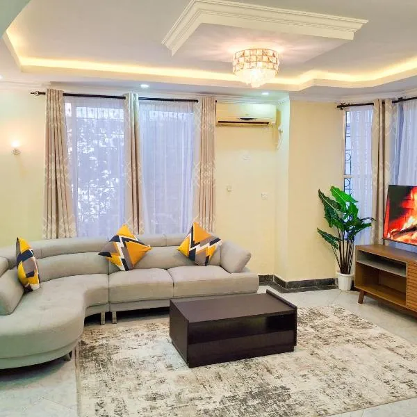 Royal Links Apartment, hotel in Mombasa