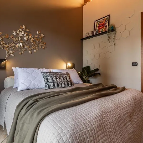 Interno 13 - Coffee, Wifi & Mxp, hotel v destinaci Somma Lombardo