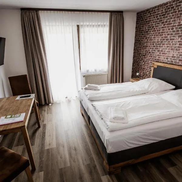 Hotel-Restaurant Zum Schwalbennest, hotel v destinaci Alsfeld