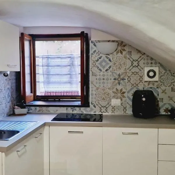 cami sea apartment, hotel in Meta