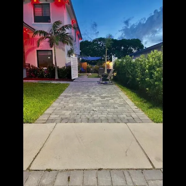 Tropical Studio, khách sạn ở Miami