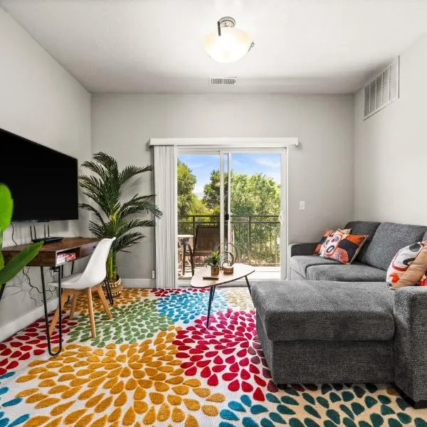 Stylish Apartment Close to Attractions, ξενοδοχείο στο Σολτ Λέικ Σίτι