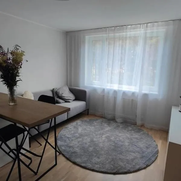 Cozy 2BR apartment in Neeme, hotel v destinaci Neeme