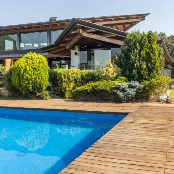 Casa Itram Fantástica casa en el Gironès, hotel v destinaci Girona