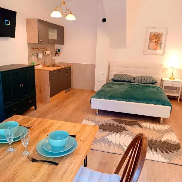 Apartments Romantic and Family Room Zemlinski, hotel v destinaci Payerbach