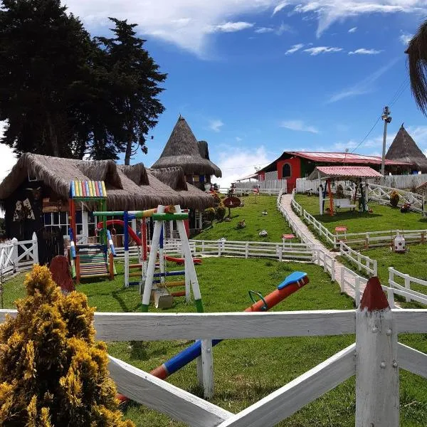 Villa Lore Glamping, hotel v destinaci Murillo