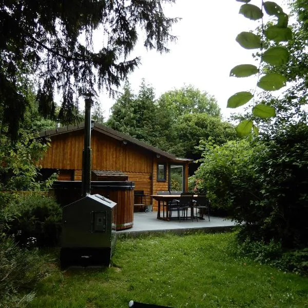 Le Cottage Exotique du Lutin Many & son bain nordique, hotel in Saint-Christophe-sur-Condé