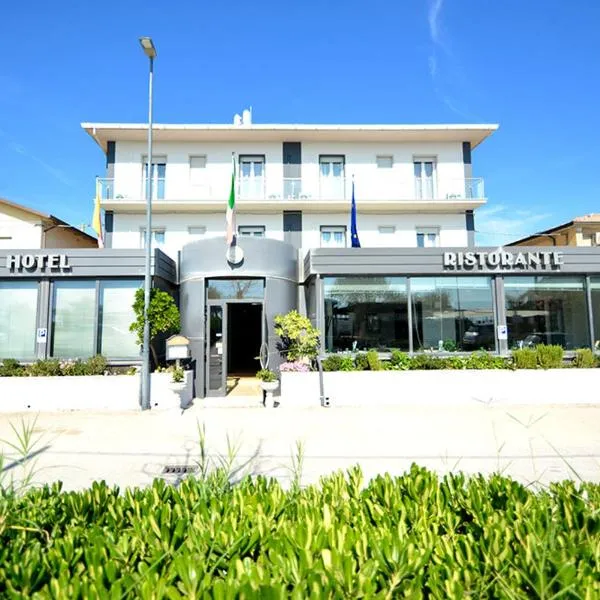 Hotel BELLA ROMAGNA, hotel v destinaci Casal Borsetti